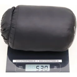 Grüezi Bag Biopod DownWool Extreme Light 185 BLACK EDITION - Daunen- & Wollschlafsack -Campingprodukte Geschäft grueezi bag biopod downwool extreme light 185 black edition daunen wollschlafsack gru 5203 11