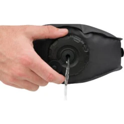 Sea To Summit Watercell X - Wassersack & Dusche -Campingprodukte Geschäft sea to summit watercell x wassersack dusche grey sts awatcelx4 4