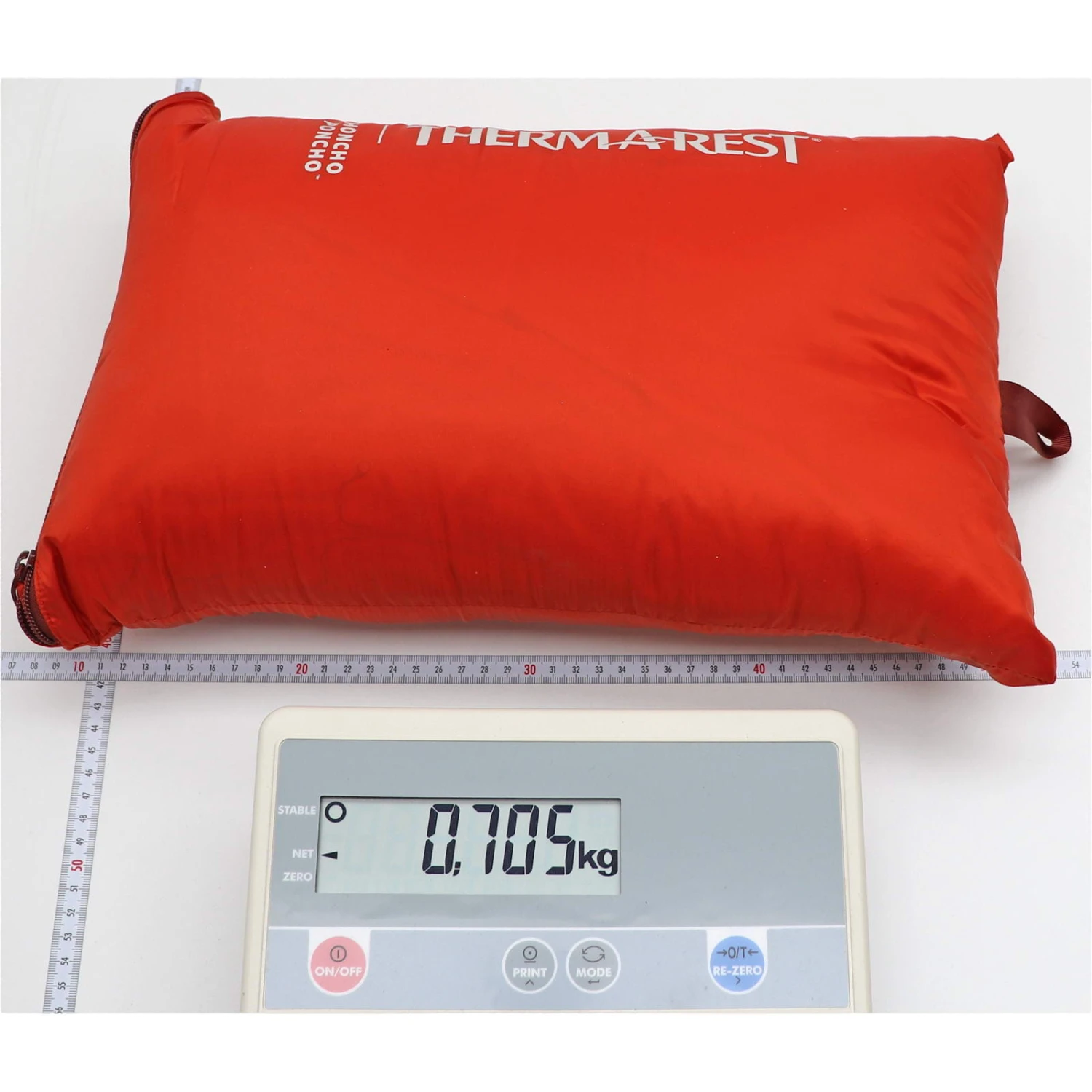 Therm-a-Rest Honcho Poncho - Tragbare Decke 7 Therm-a-Rest Honcho Poncho - Tragbare Decke – Bild 5